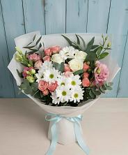 Букет цветов из:  Розы, Лизиантусы и Хризантемы в Кугульте