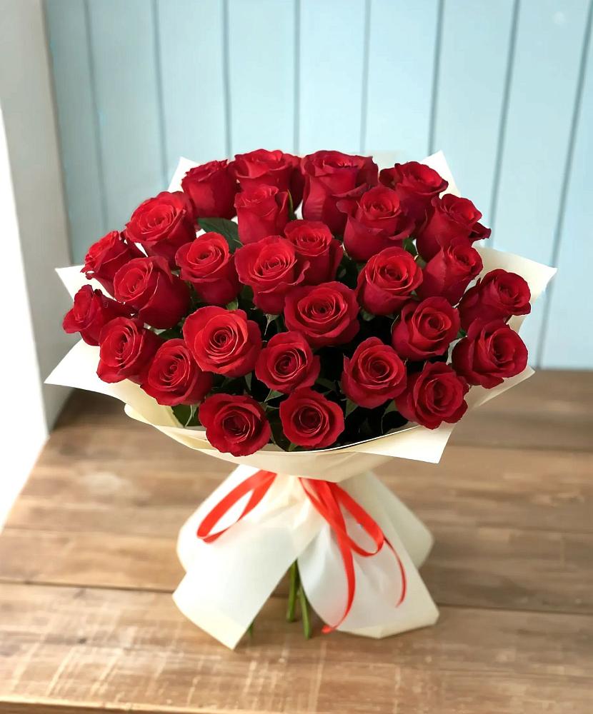 Букет 29 Красных роз в Кугульте