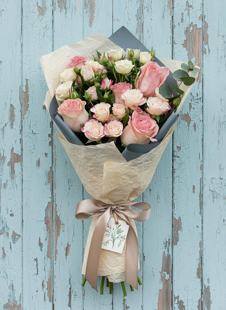 Букет цветов из: Розы в Кугульте