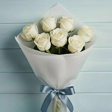 Букет 7 Белых роз Эдлесс Лав в Кугульте