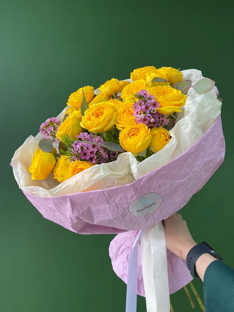Кустовые желтые розы в Кугульте Букет Кустовые желтые розы в Кугульте