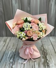 Букет цветов из:  Гвоздики, Розы и Хризантемы в Кугульте