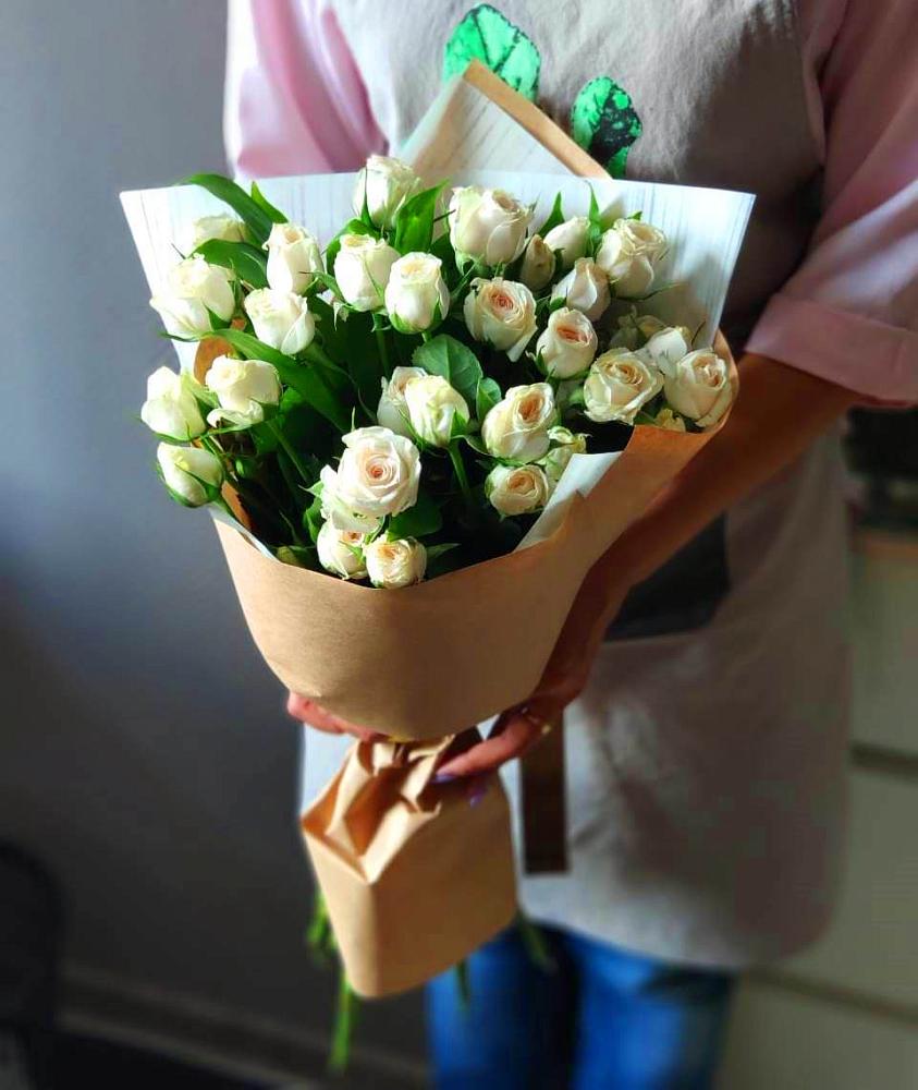 Букет цветов из: Розы в Кугульте
