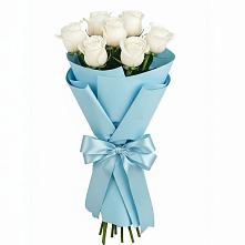 Букет 7 белых роз Проуд в Кугульте