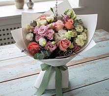 Букет цветов из:  Розы, Лизиантусы и Гвоздики в Кугульте