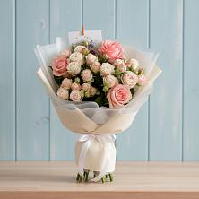 Букет цветов из:  Розы в Кугульте
