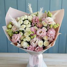 Букет цветов из:  Альстромерии и Розы в Кугульте